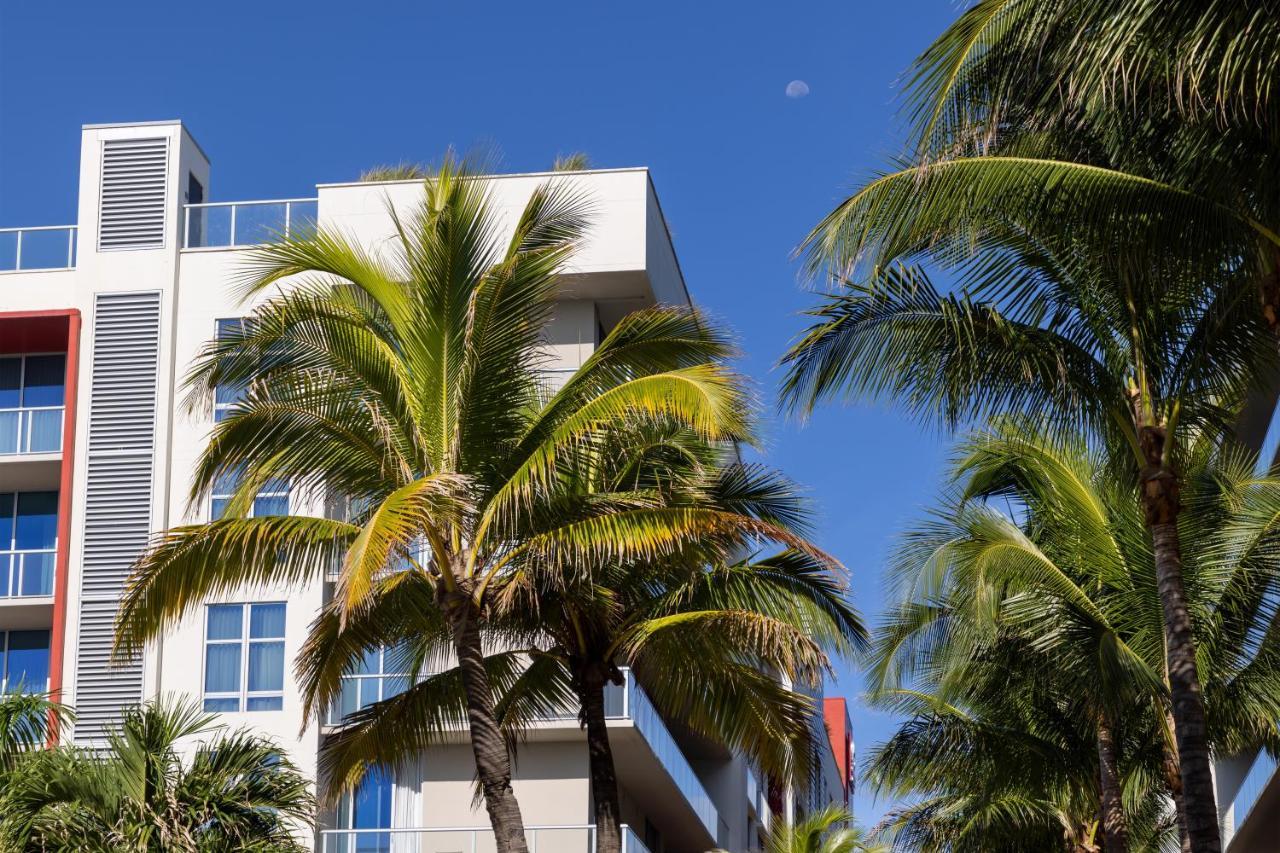 Costa Hollywood Beach Resort - An All Suite Hotel 外观 照片